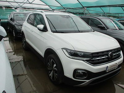 Volkswagen T-Cross 1.0 TSI 110 CV DSG Advanced del 2021 usata a Paruzzaro