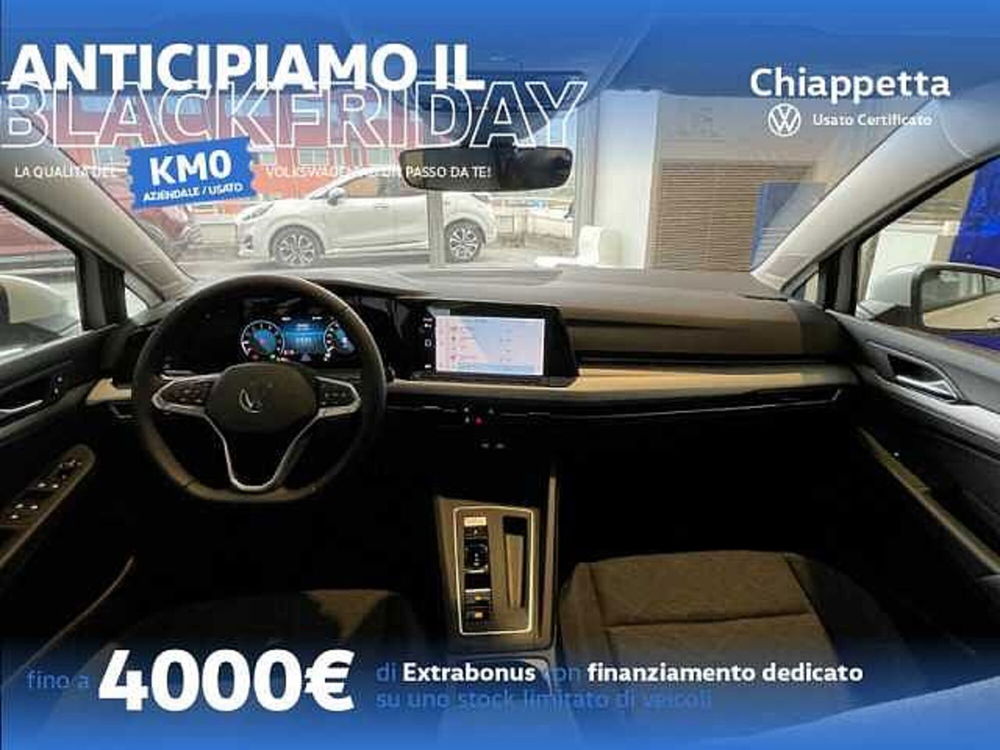 Volkswagen Golf nuova a Cosenza (13)