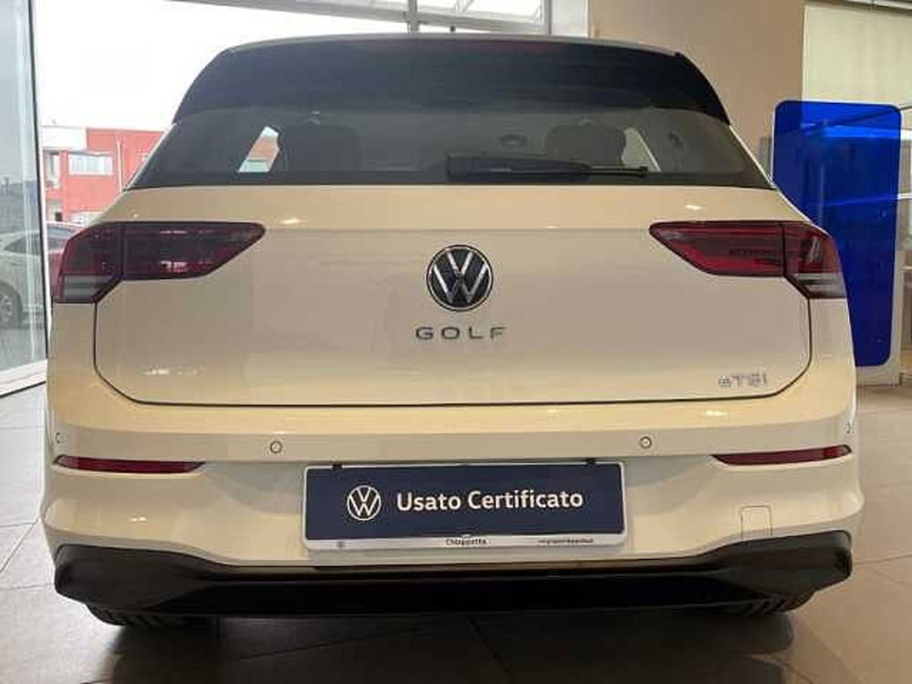 Volkswagen Golf nuova a Cosenza (5)