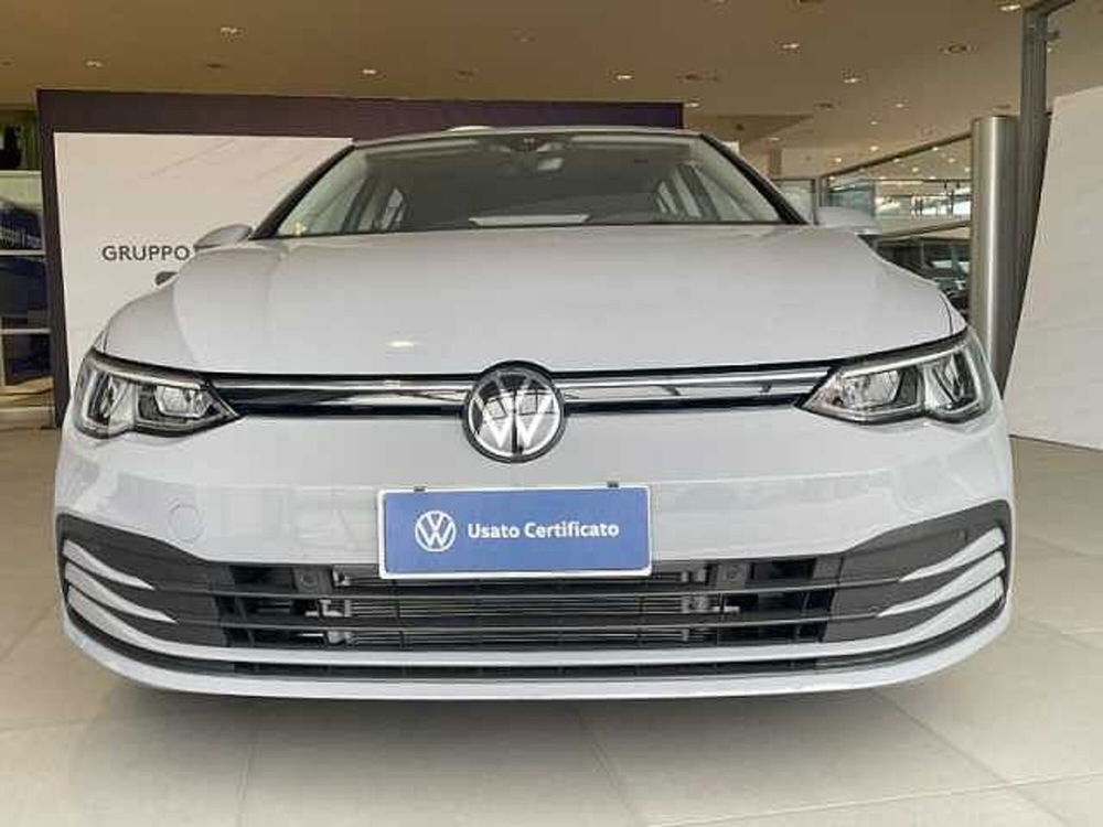 Volkswagen Golf nuova a Cosenza (2)