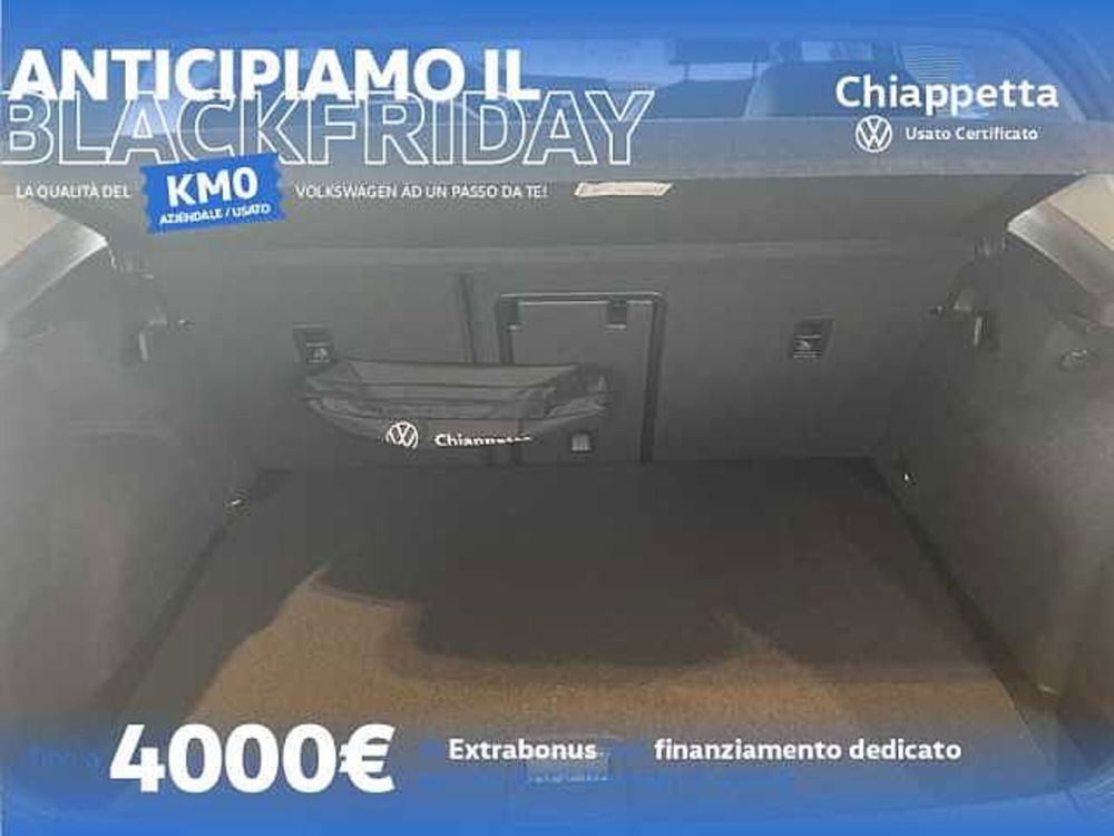 Volkswagen Golf Variant nuova a Cosenza (7)