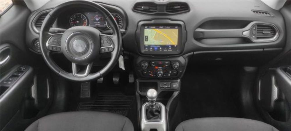 Jeep Renegade usata a Bari (12)