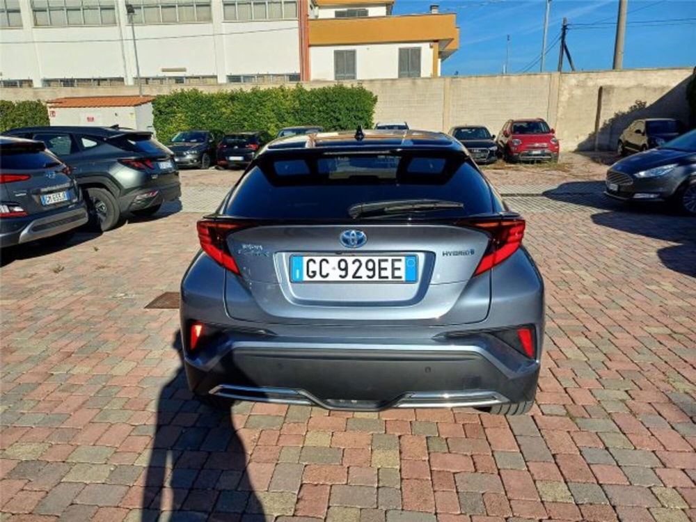 Toyota Toyota C-HR usata a Bari (5)