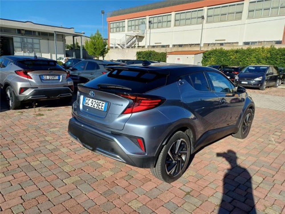 Toyota Toyota C-HR usata a Bari (6)