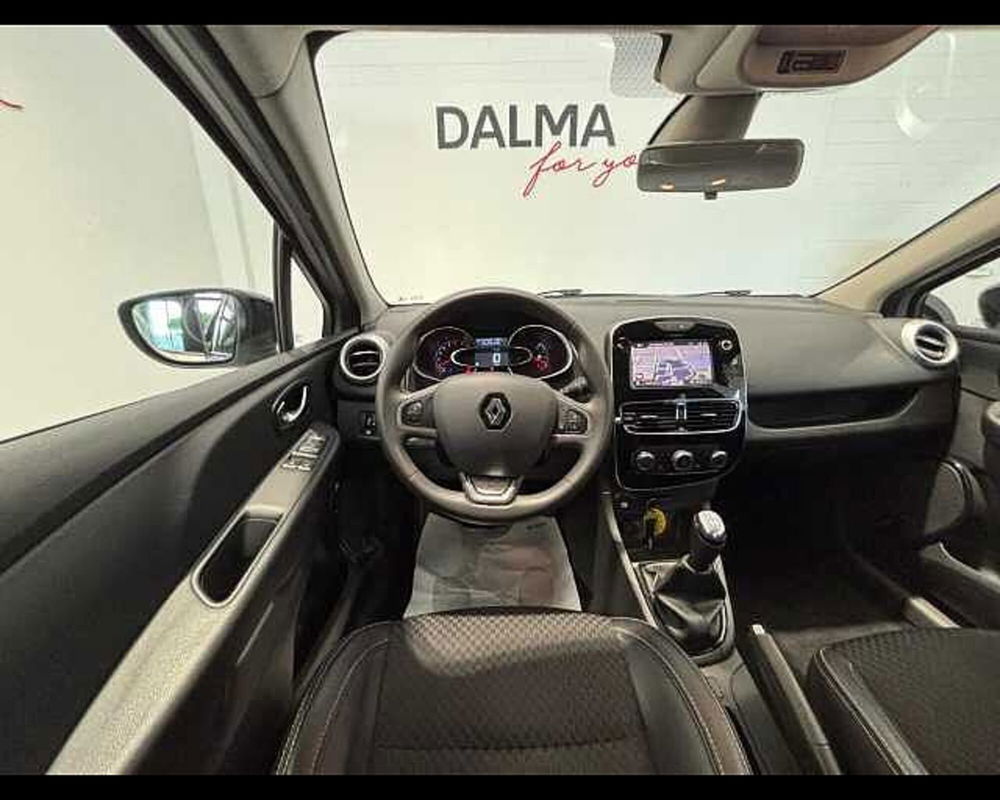 Renault Clio usata a Milano (14)