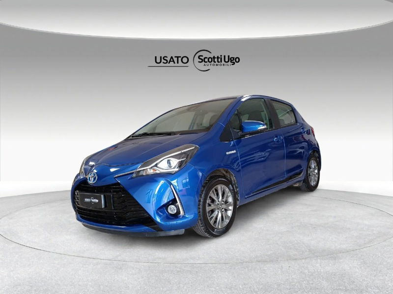 Toyota Yaris 1.5 Hybrid 5 porte Cool  del 2017 usata a Castelfiorentino