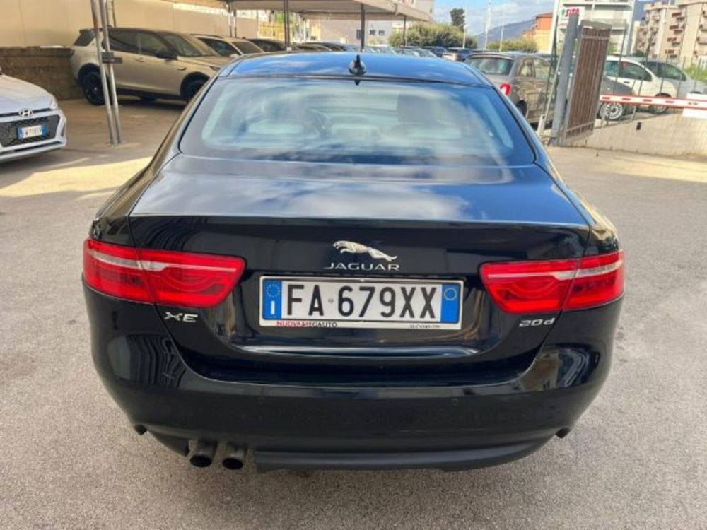 Jaguar XE usata a Trapani (5)