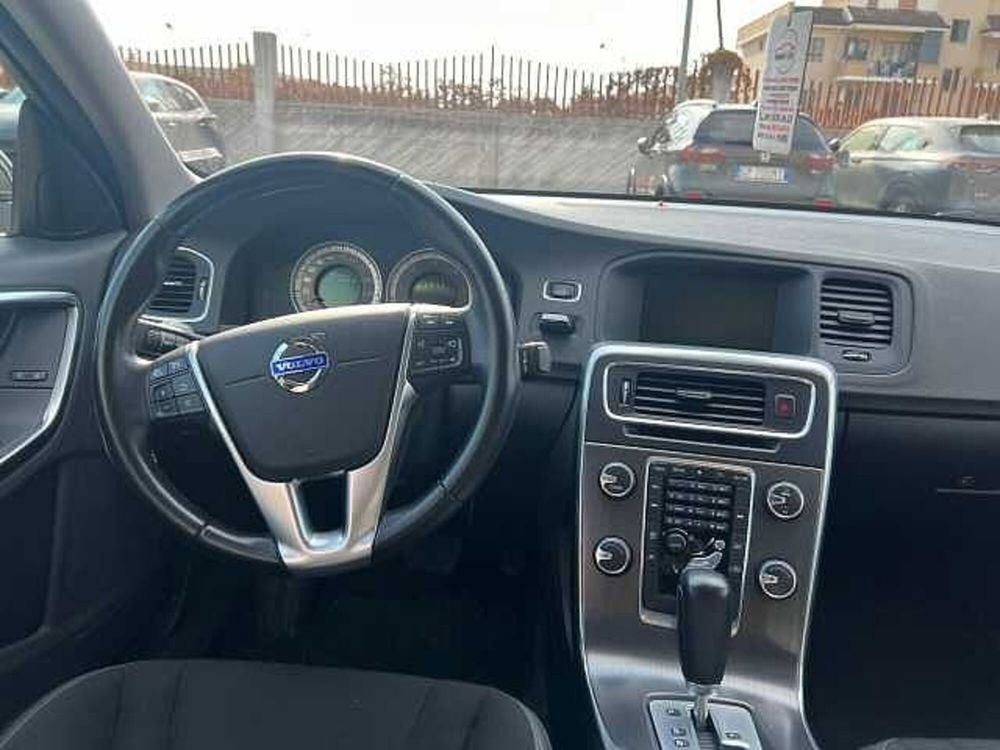 Volvo S60 usata a Caserta (8)