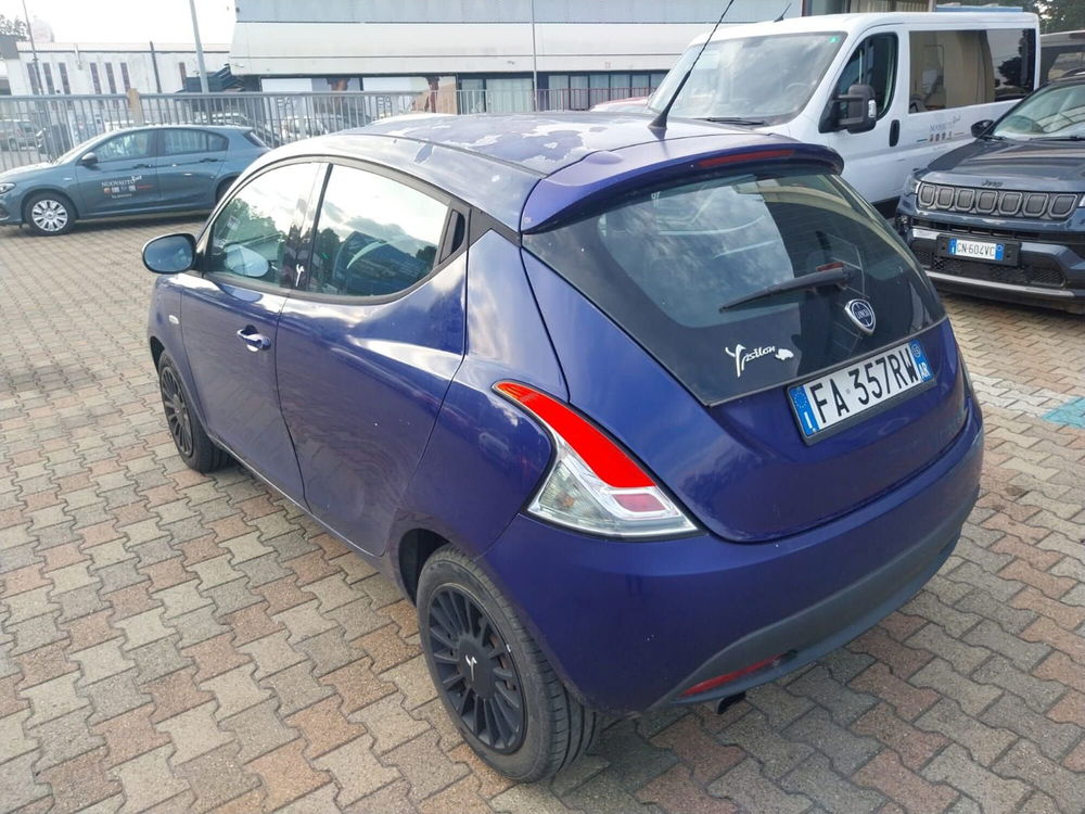 Lancia Ypsilon usata a Arezzo (4)