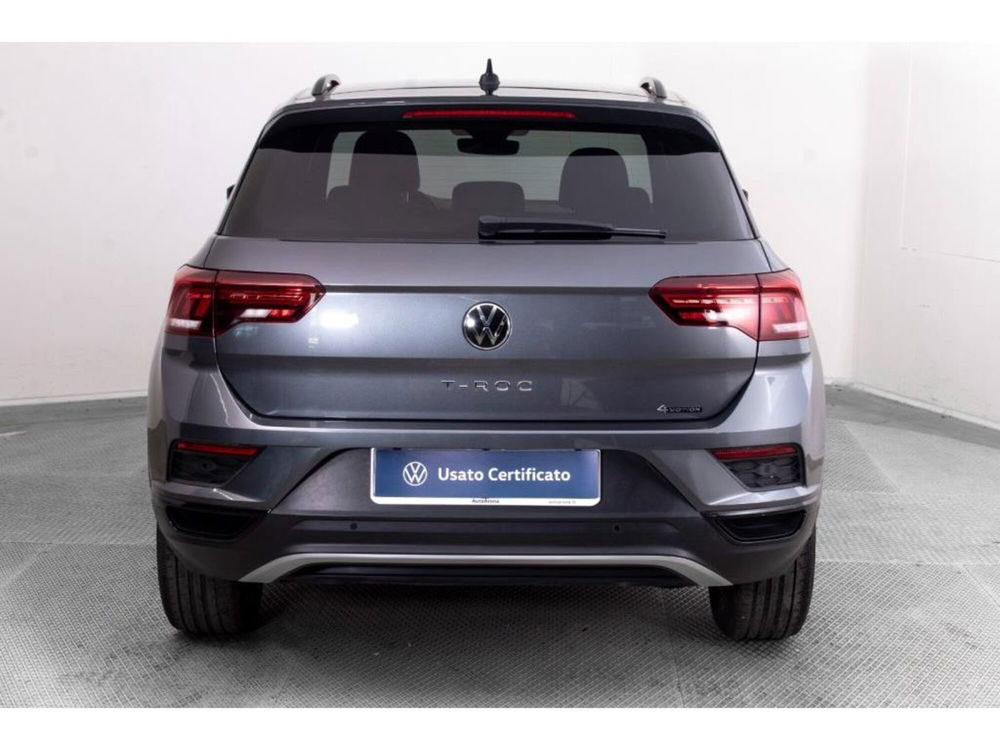 Volkswagen T-Roc usata a Novara (5)