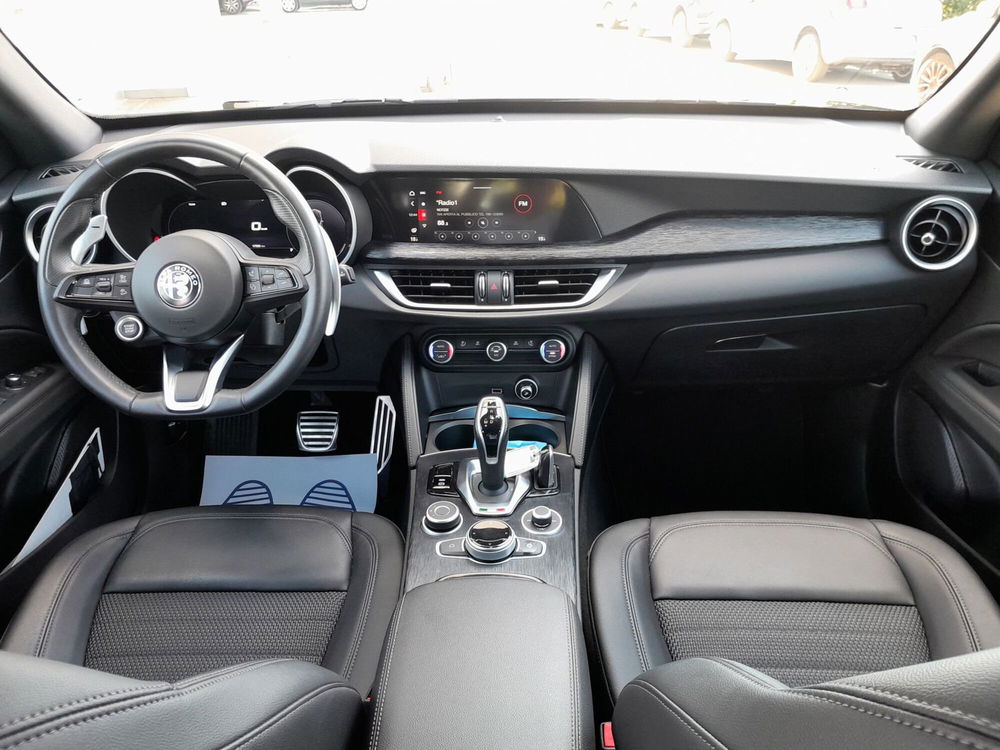 Alfa Romeo Stelvio usata a Ancona (12)