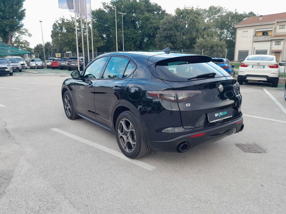 Alfa Romeo Stelvio usata a Ancona (7)