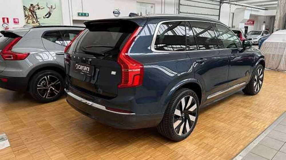 Volvo XC90 nuova a Milano (3)