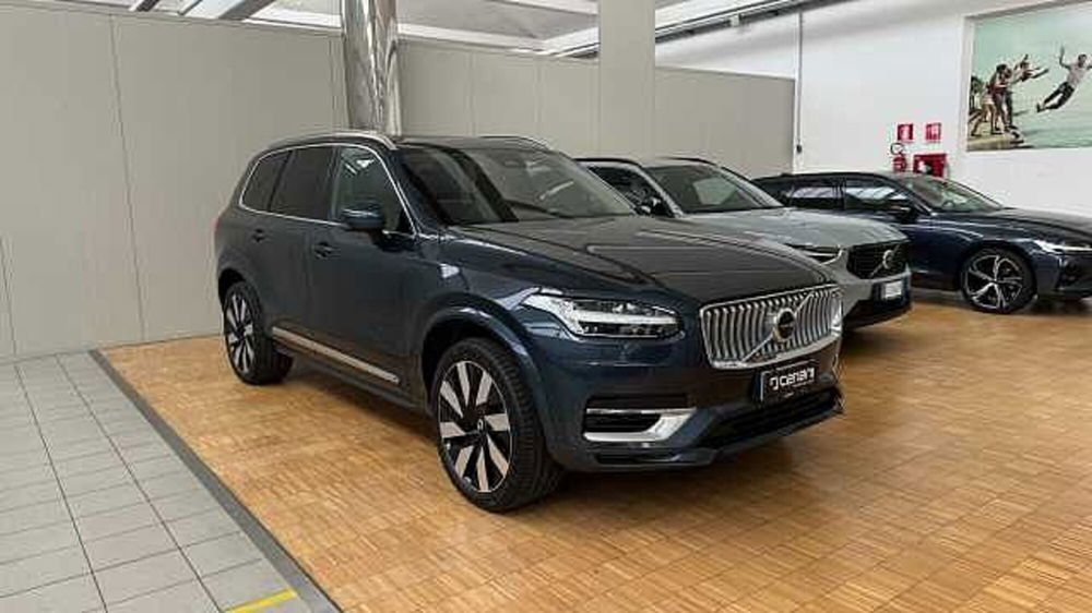 Volvo XC90 nuova a Milano (4)