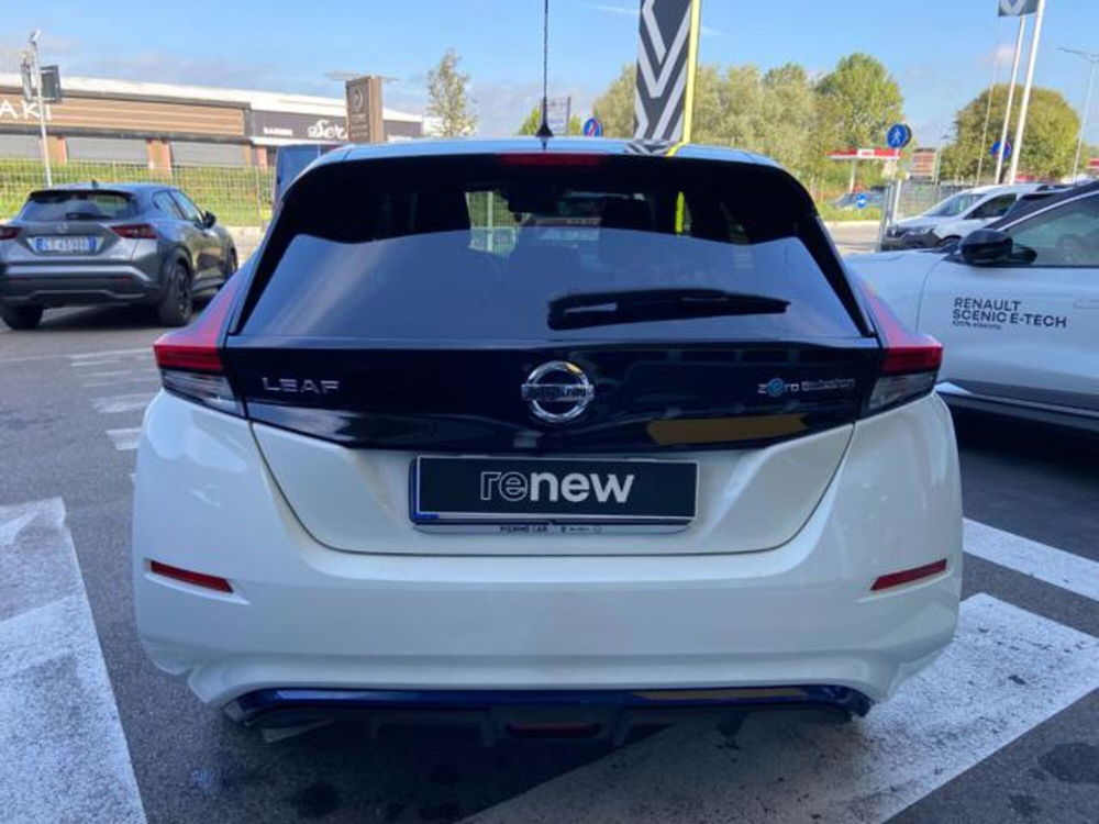 Nissan Leaf usata a Pavia (13)