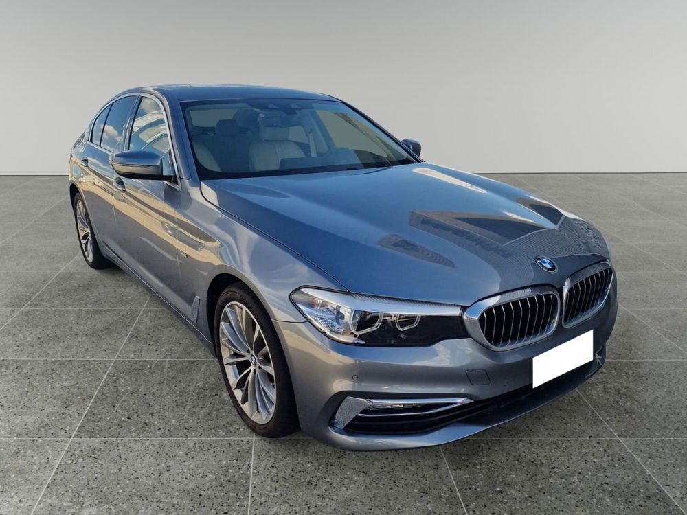 BMW Serie 5 usata a Bari (6)