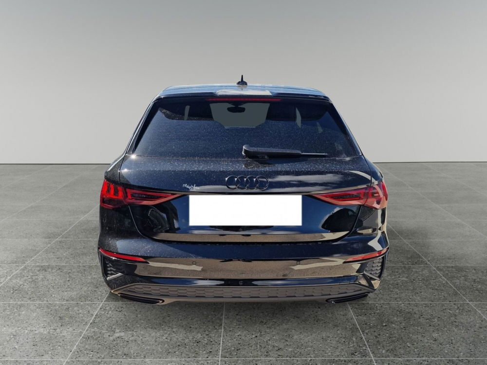 Audi A3 Sportback nuova a Bari (7)