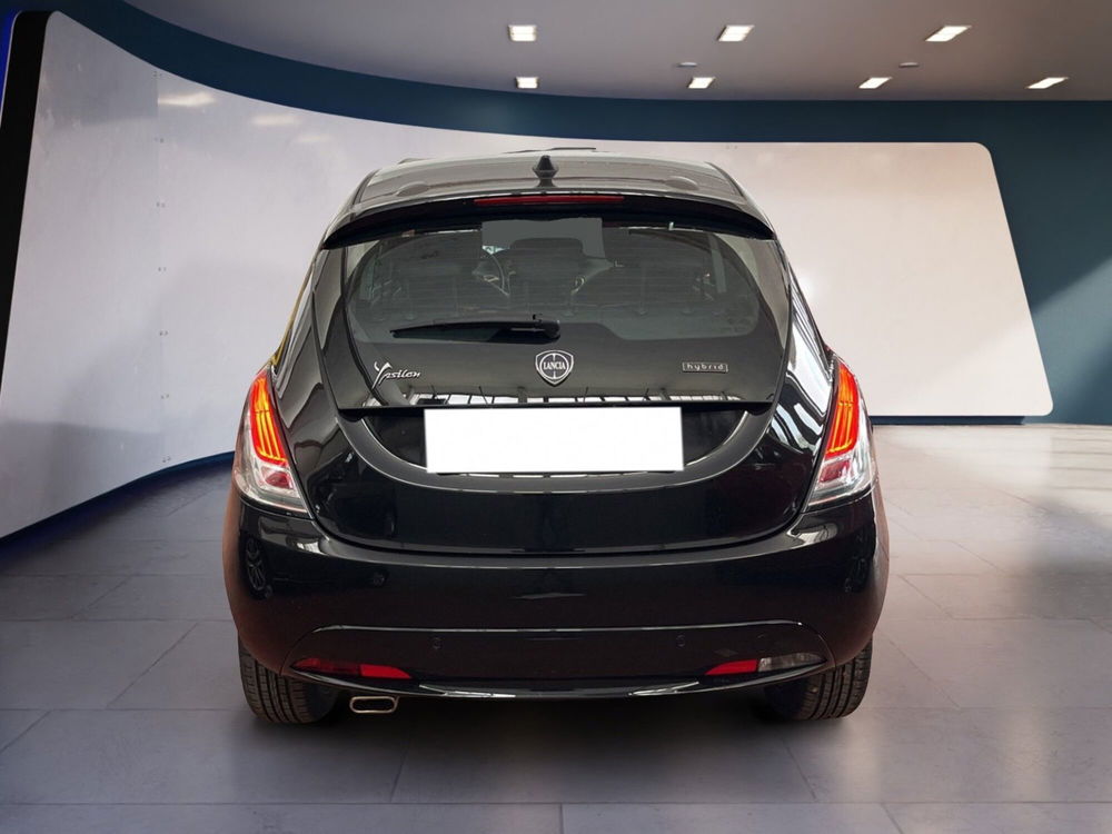 Lancia Ypsilon usata a Torino (6)