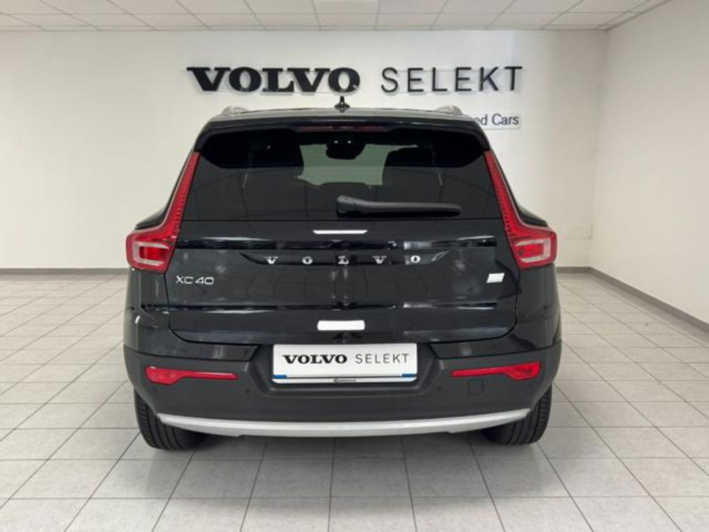 Volvo XC40 usata a Como (7)