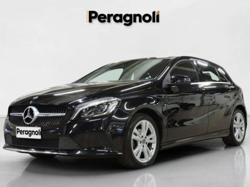 Mercedes-Benz CLA 180 d Sport  del 2017 usata a Firenze