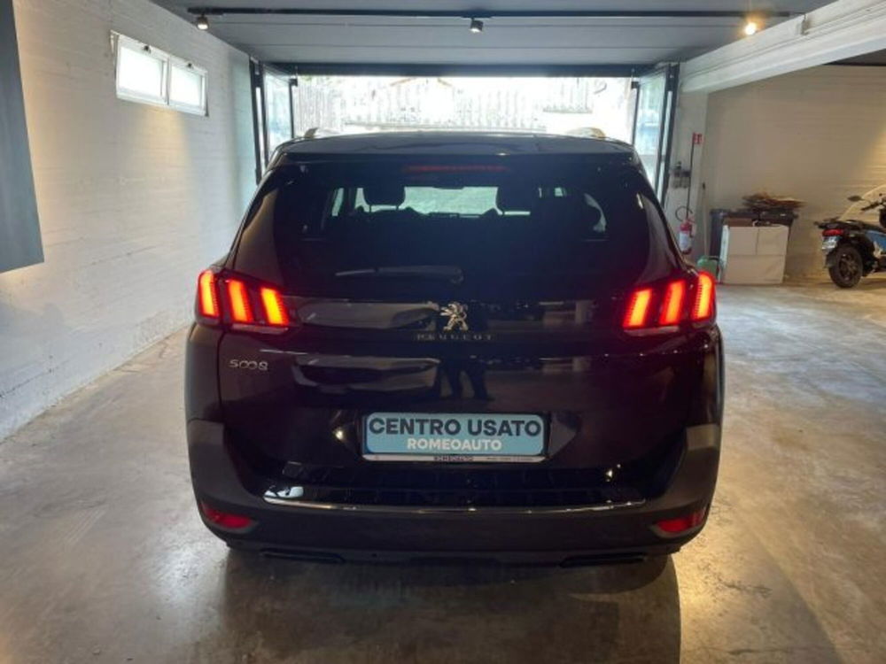 Peugeot 5008 usata a Perugia (6)