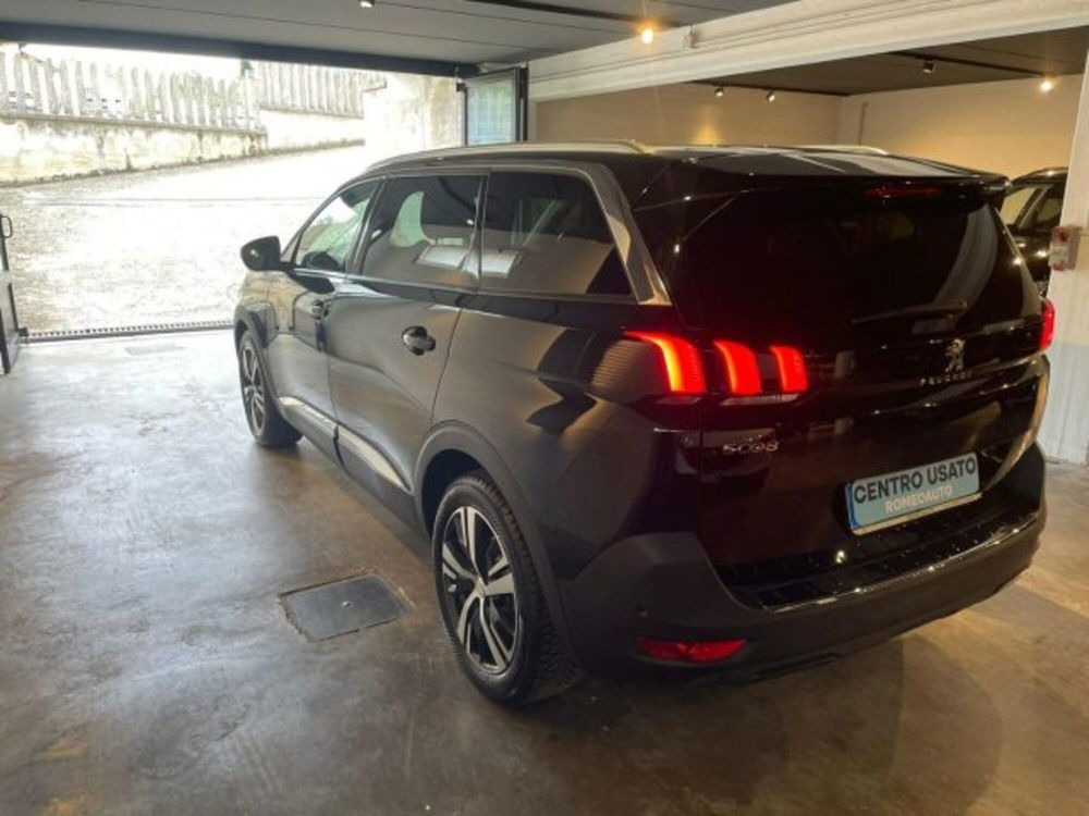 Peugeot 5008 usata a Perugia (7)