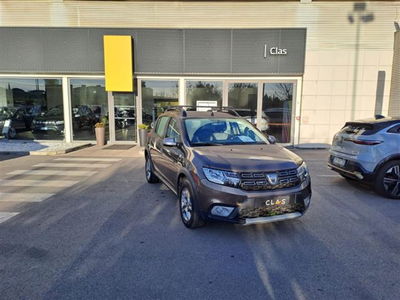 Dacia Sandero Stepway 1.0 TCe ECO-G Comfort del 2020 usata a Livorno