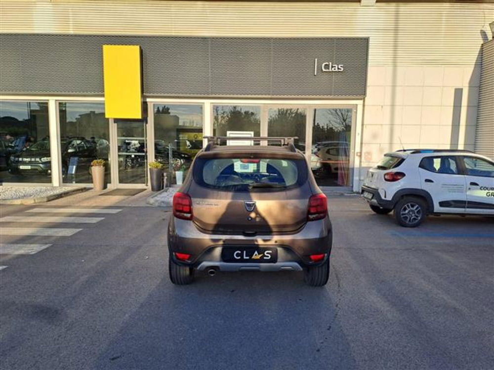 Dacia Sandero usata a Livorno (7)