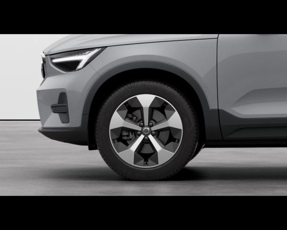 Volvo XC40 nuova a Treviso (4)