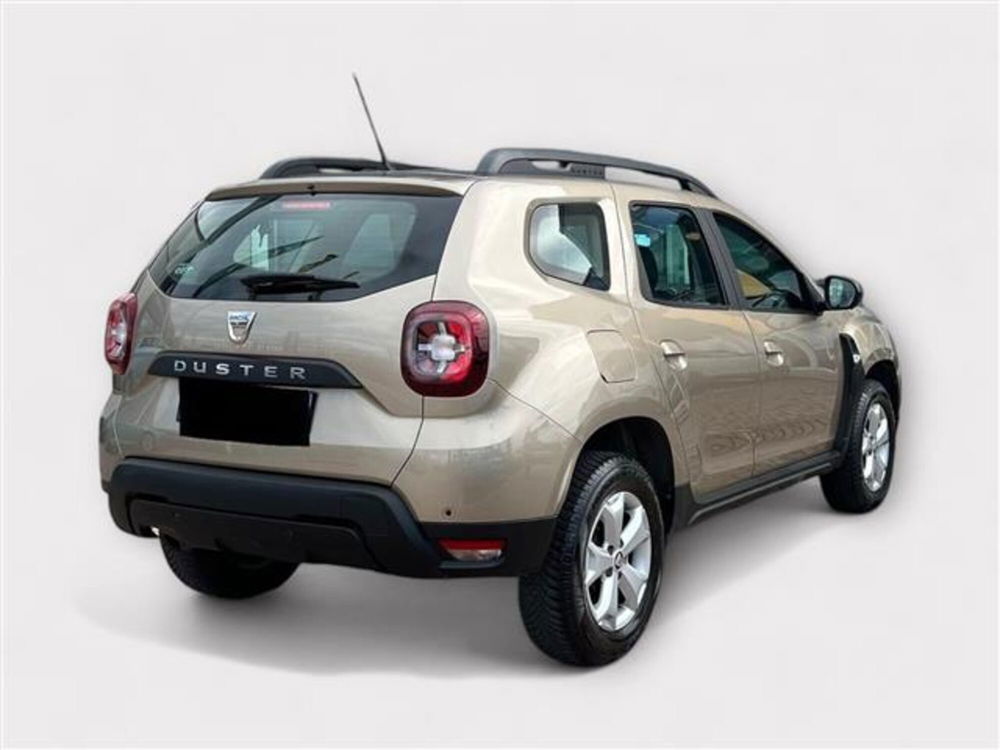 Dacia Duster usata a Livorno (5)