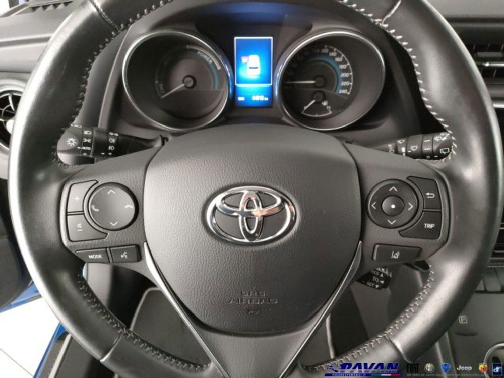 Toyota Auris usata a Padova (19)