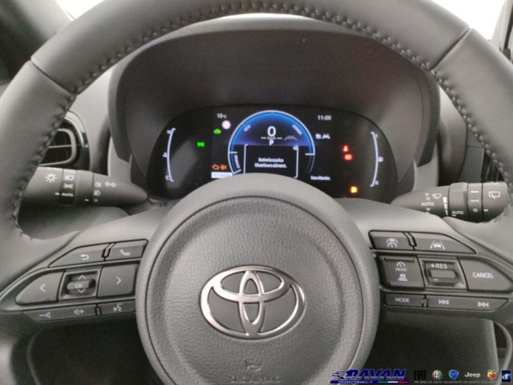 Toyota Yaris Cross nuova a Padova (17)