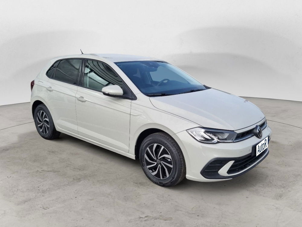 Volkswagen Polo nuova a Potenza (4)