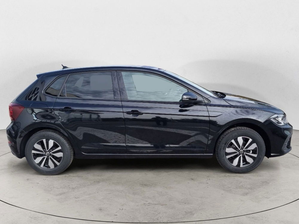 Volkswagen Polo nuova a Potenza (4)