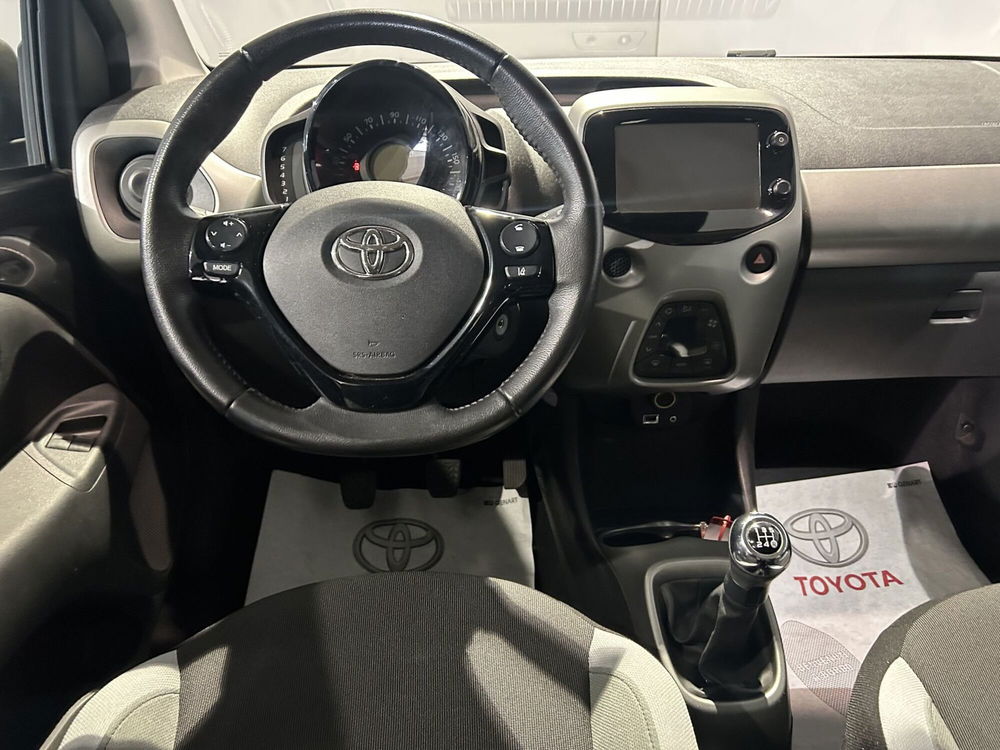 Toyota Aygo usata a Milano (9)