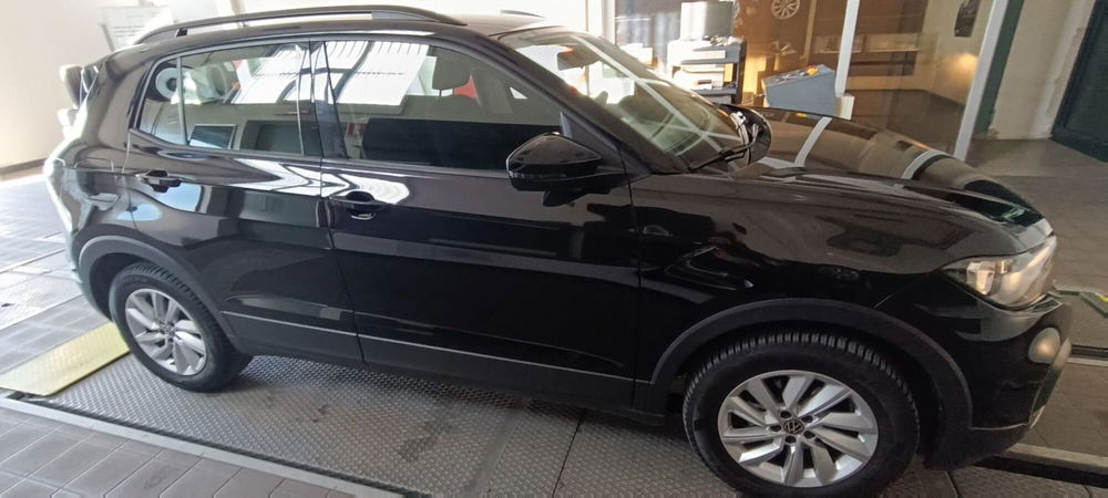 Volkswagen T-Cross usata a Avellino (3)