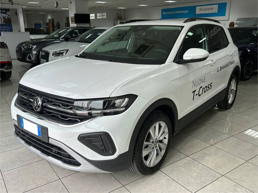 Volkswagen T-Cross nuova a Avellino (3)