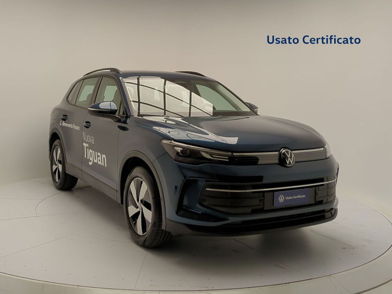 Volkswagen Tiguan 1.5 etsi Life 150cv dsg del 2024 usata a Pratola Serra