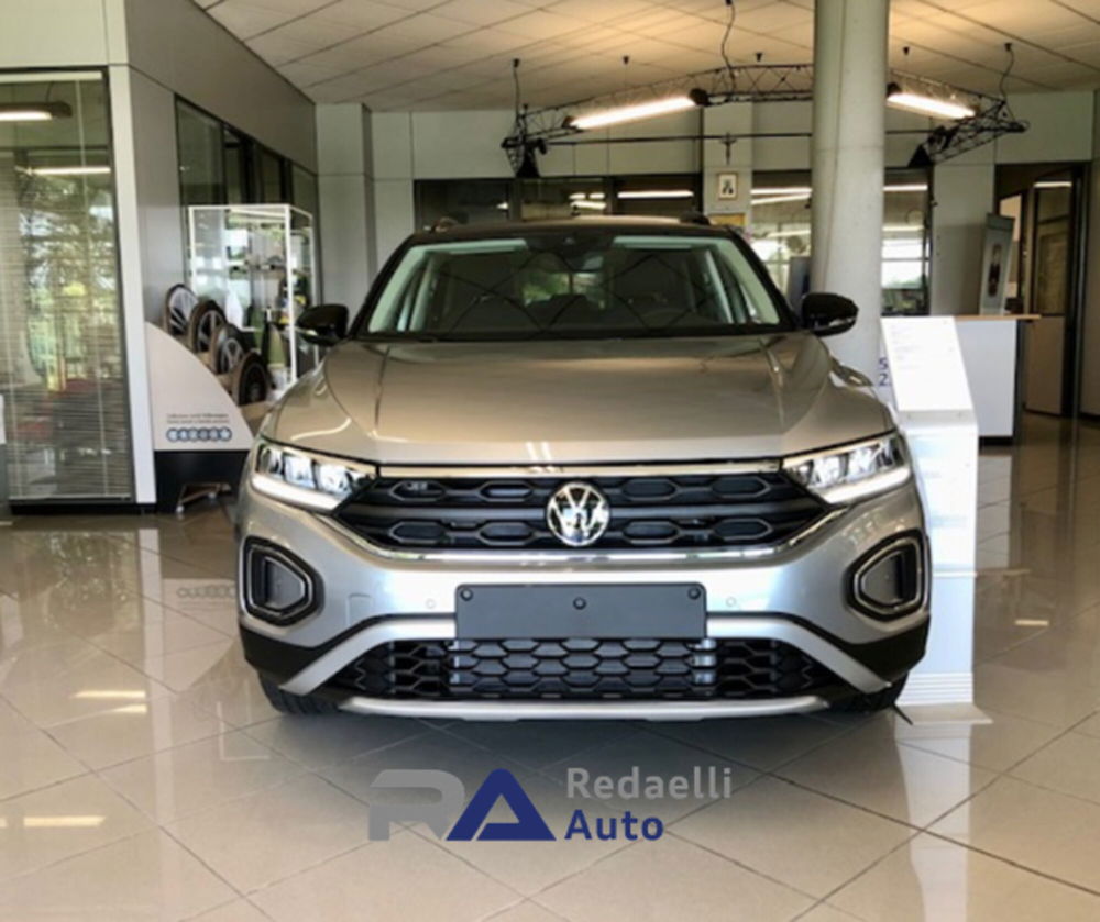 Volkswagen T-Roc nuova a Lecco (2)