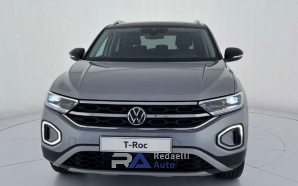 Volkswagen T-Roc nuova a Lecco (2)