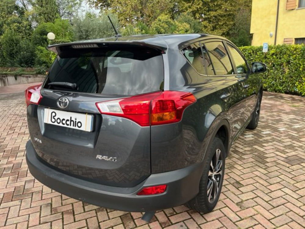 Toyota Rav4 usata a Brescia (10)