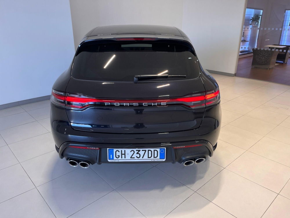 Porsche Macan usata a Napoli (7)