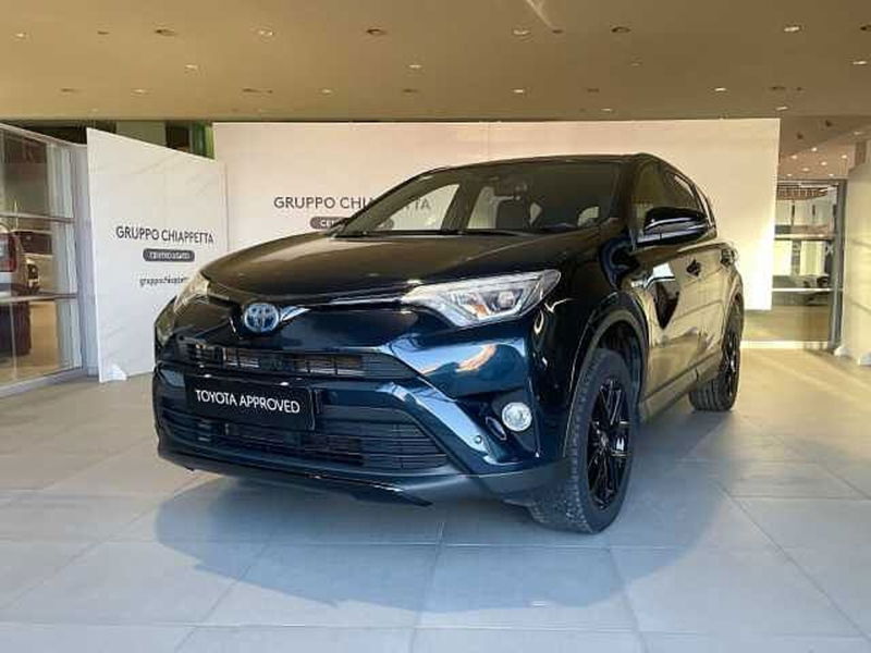 Toyota Rav4 Hybrid 2WD Dynamic  del 2018 usata a Rende