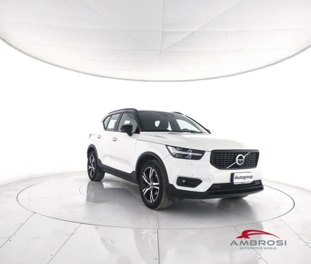 Volvo XC40 usata a Perugia (2)