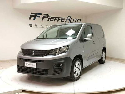 Peugeot Partner Furgone BlueHDi 100 S&amp;S PC 1000Kg Furgone Asphalt  del 2018 usata a Teramo