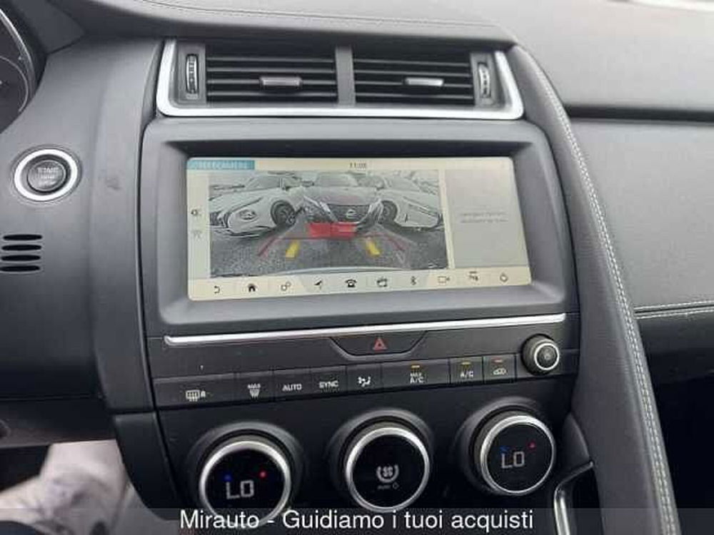 Jaguar F-Pace usata a Roma (14)