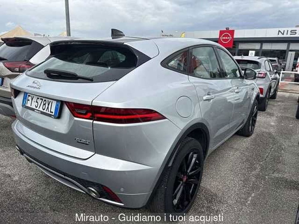 Jaguar F-Pace usata a Roma (6)