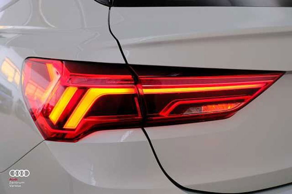 Audi Q3 Sportback usata a Varese (5)