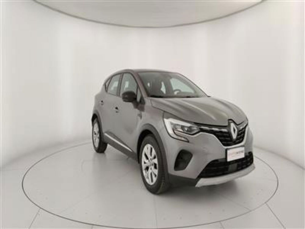 Renault Captur usata a Bari (11)