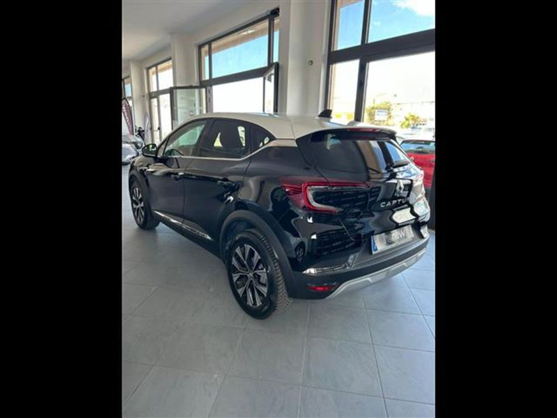 Renault Captur 1.0 tce Techno 90cv del 2023 usata a Agrigento